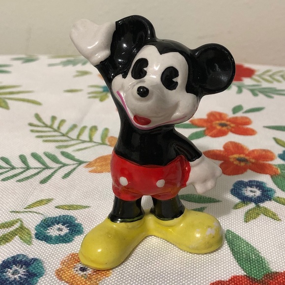 Small Vintage Mickey Mouse Statue - Picture 4 of 6